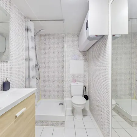 Apartment Bright Near Paris